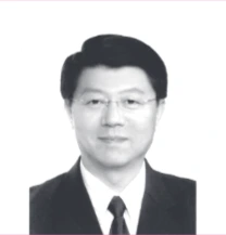 謝龍介 照片